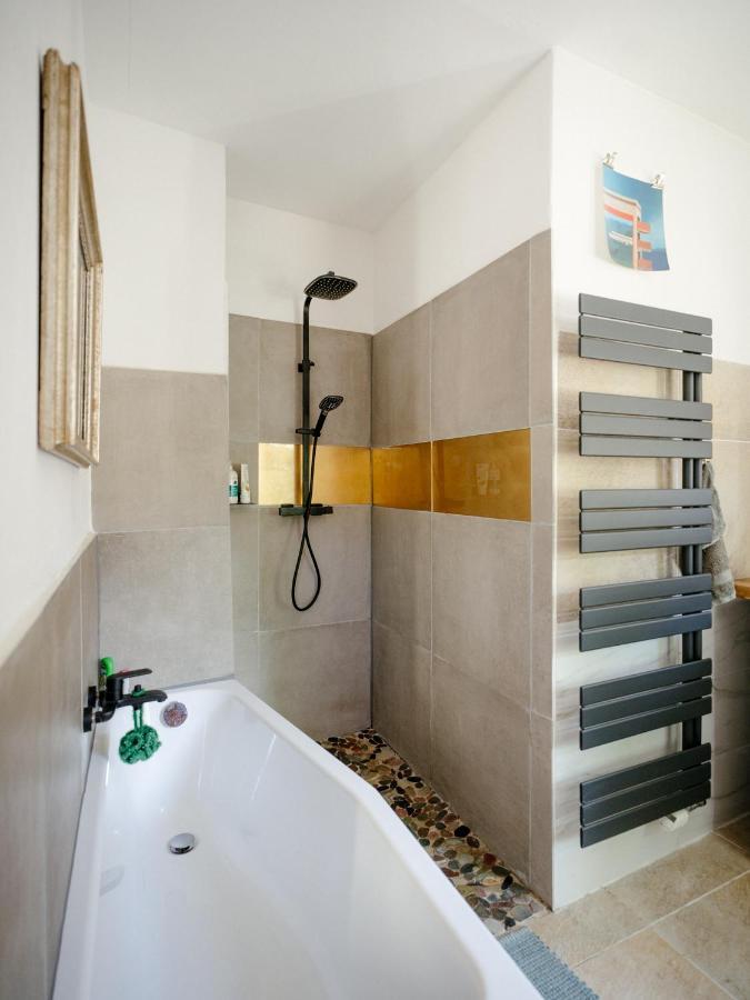 The Upholstery Tinyhouse Deluxe Eco Chalet Kreativ Citynah Chemnitz Exterior photo